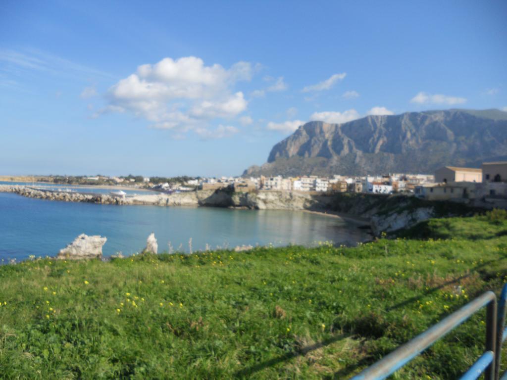Case Vacanze Terra Sinus تيراسيني المظهر الخارجي الصورة