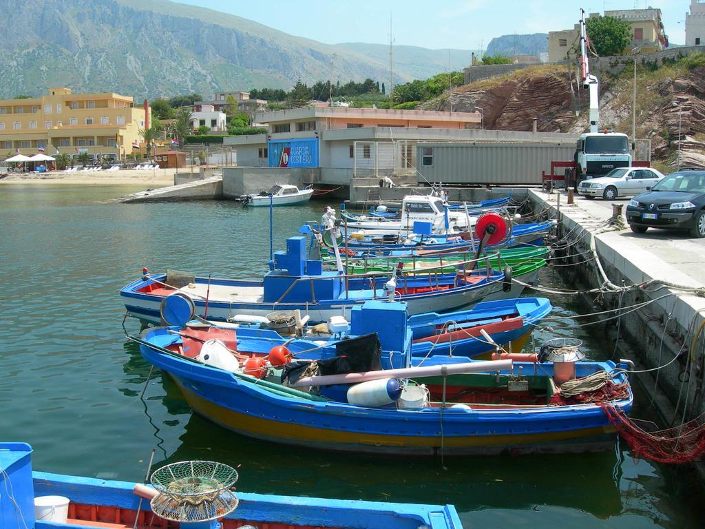 Case Vacanze Terra Sinus تيراسيني المظهر الخارجي الصورة